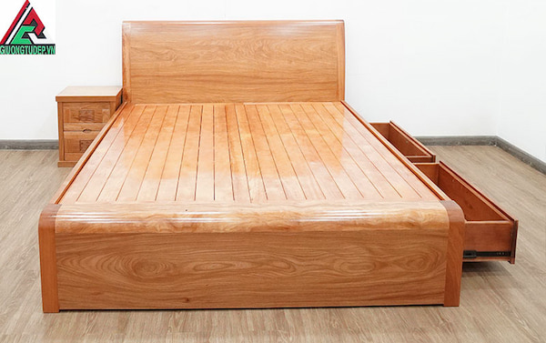 Ngăn kéo trên giường gỗ đinh hương