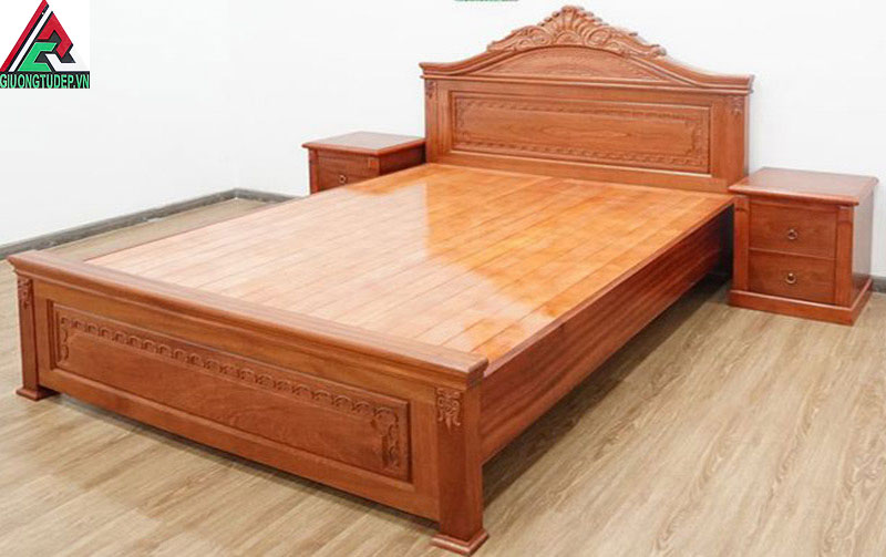 Giường gỗ xoan đào được sản xuất bởi Nội Thất Giường Tủ Đẹp