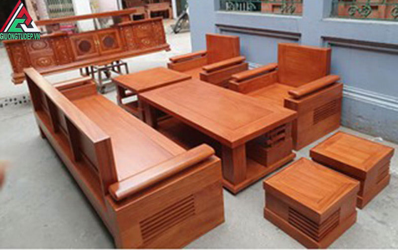 Sofa gỗ xoan đào sở hữu nhiều ưu điểm đáng để sở hữu