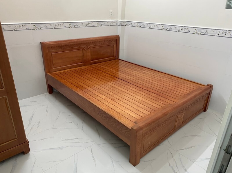 Giường ngủ gỗ sồi mã GN95
