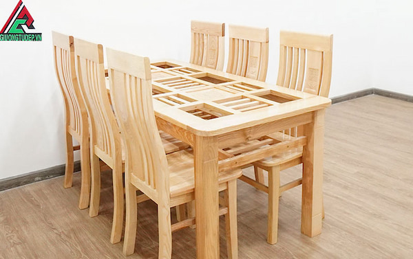bàn ăn gỗ sồi tự nhiên