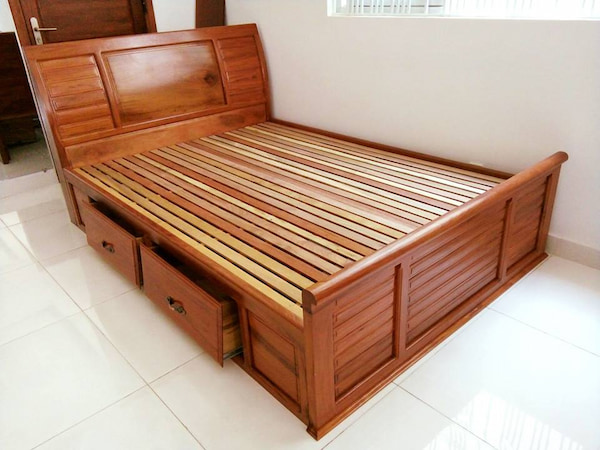 giường gỗ căm xe