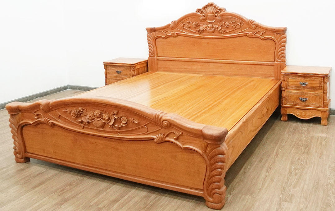 Mẫu giường gỗ gõ đỏ dạt phản 1m8 kiểu đục hoa hồng dạt phẳng