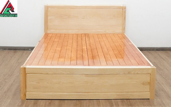giường gỗ sồi trơn 