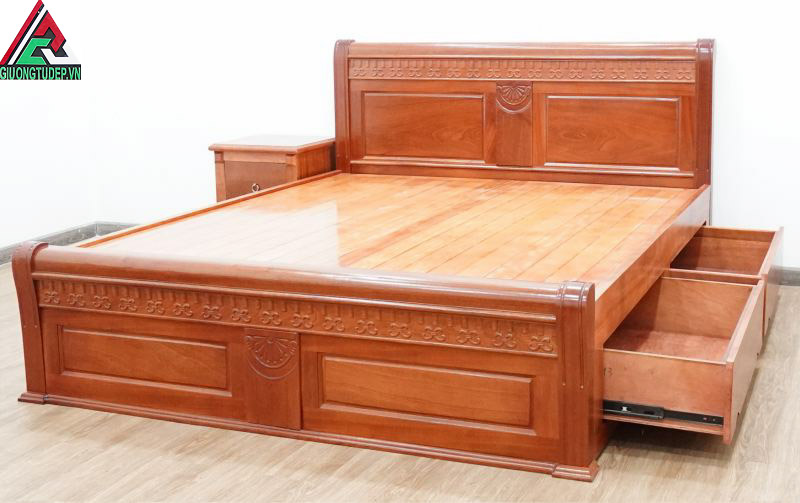 Giường gỗ xoan đào GN13 là sản phẩm luôn được khách hàng lựa chọn