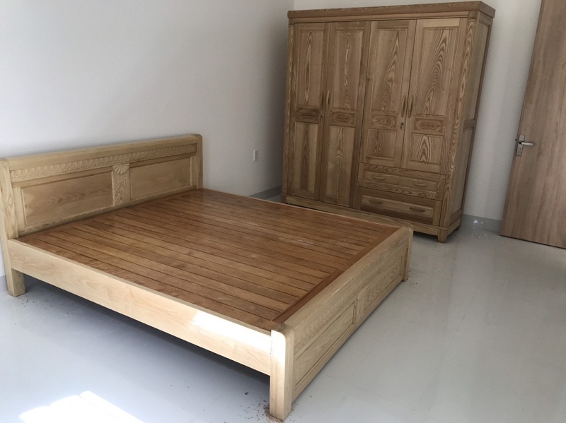 Giường gỗ sồi GN92 và tủ quần áo gỗ sồi TA06 cho phòng ngủ 1
