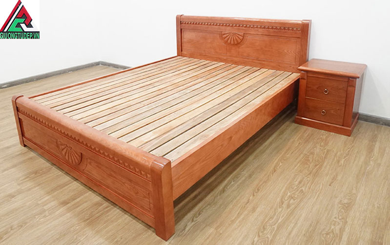 Giường ngủ gỗ sồi 1m4x2m được làm từ chất liệu gỗ sồi cao cấp