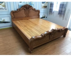 Giao giường ngủ và bàn trang điểm gỗ gõ đỏ cho khách tại quận 6