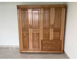Giao tủ quần áo gỗ hương vân và tủ thờ gỗ gõ đỏ cho khách quận 12 TPHCM