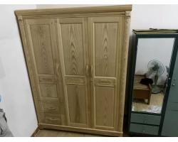 Giao tủ quần áo gỗ sồi TA05 cho khách ở Tân Bình