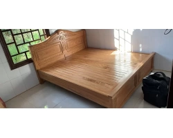 Giao giường ngủ gỗ gõ đỏ GN50 cho khách tại Hớn Quản, Bình Phước