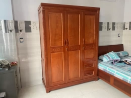 Hoàn thành lắp đặt tủ quần áo gỗ xoan đào TA07 tại Quận 4 Hoàn thành lắp đặt tủ quần áo gỗ xoan đào TA07 tại Quận 4