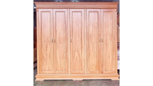 Tủ Áo Gõ Đỏ Đẹp Hiện Đại