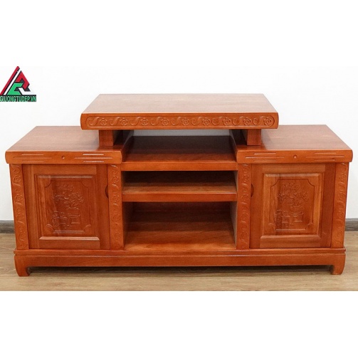 Kệ tivi gỗ xoan đào KTV05 - Đẹp - Chuẩn gỗ - Sang trọng - Đẳng cấp dành cho phòng khách. Kệ tivi KTV05 là sản phẩm chất lượng cao, được chế tạo từ chất liệu gỗ xoan đào tự nhiên, mang đến cho không gian phòng khách của bạn vẻ đẹp sang trọng và đẳng cấp.